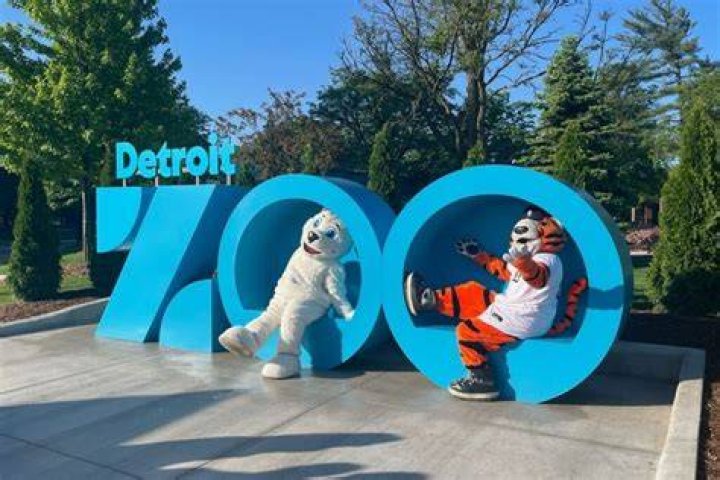 Do you have to wear a mask at the Detroit Zoo