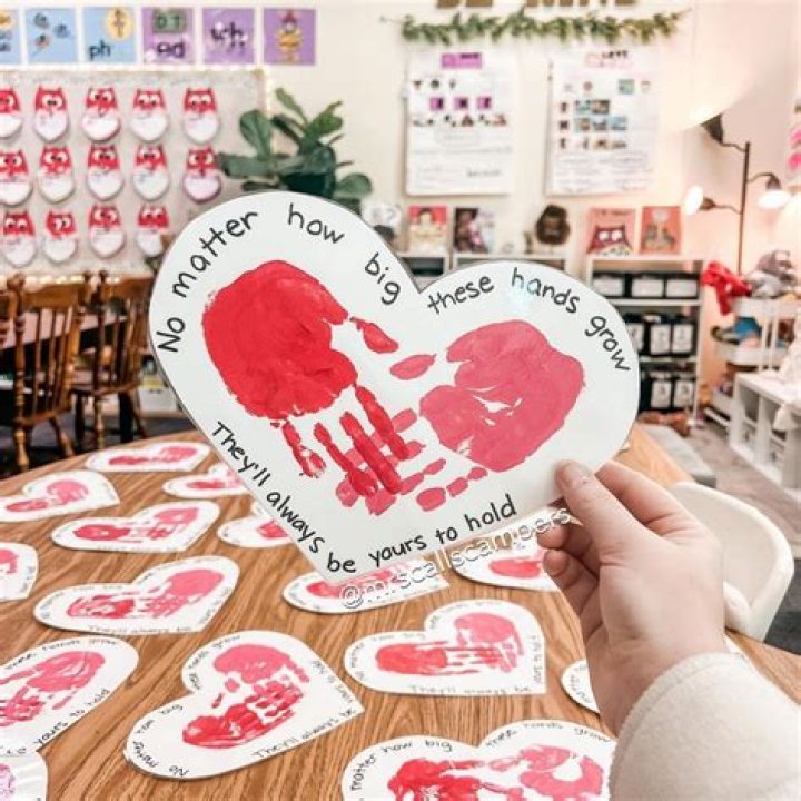 How do preschoolers celebrate Valentines Day